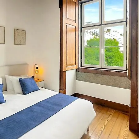 Elegant River View Corpo Santo Apartment *